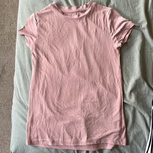 Aritzia babaton Short sleeve tee Shirt